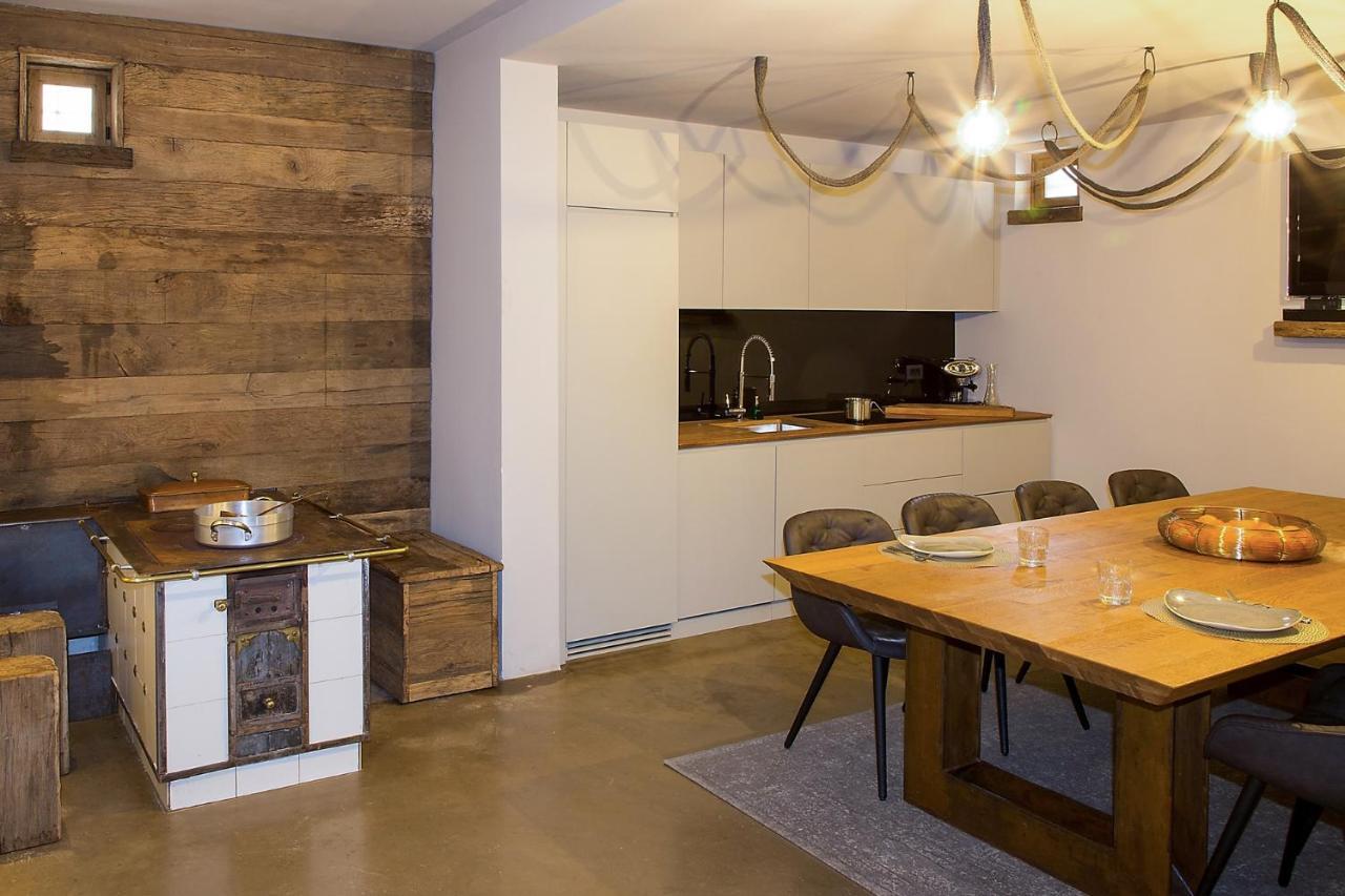 Aldila Art Rooms, Apartment And Vacation House 斯马尔诺 外观 照片