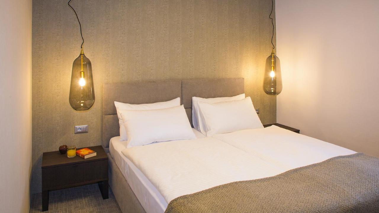 Aldila Art Rooms, Apartment And Vacation House 斯马尔诺 外观 照片