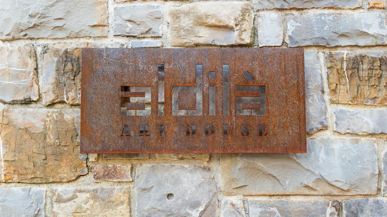 Aldila Art Rooms, Apartment And Vacation House 斯马尔诺 外观 照片